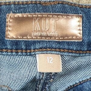 Kut from the Kloth Kelsey Fab Ab Denim Flare Jeans slight distressing Size 12